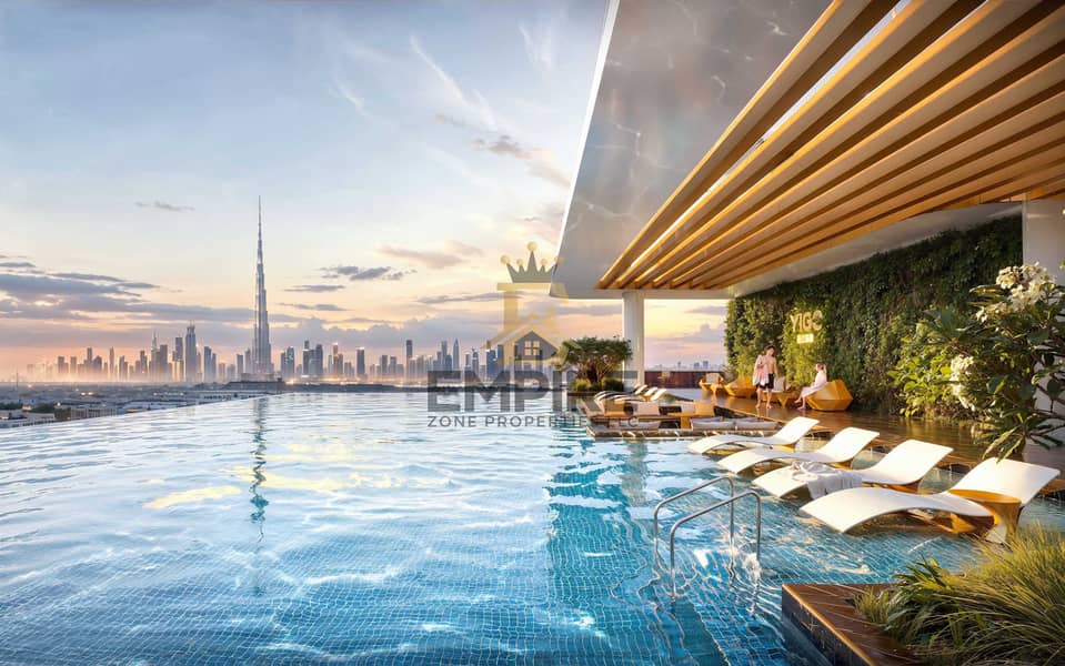 4 Rooftop_Infinity_Pool_1. jpg
