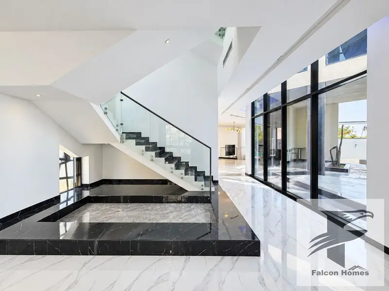 Modern 5BR Villa with Private Pool and Garden Area