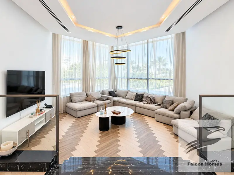 Modern 5BR Villa with Private Pool and Garden Area