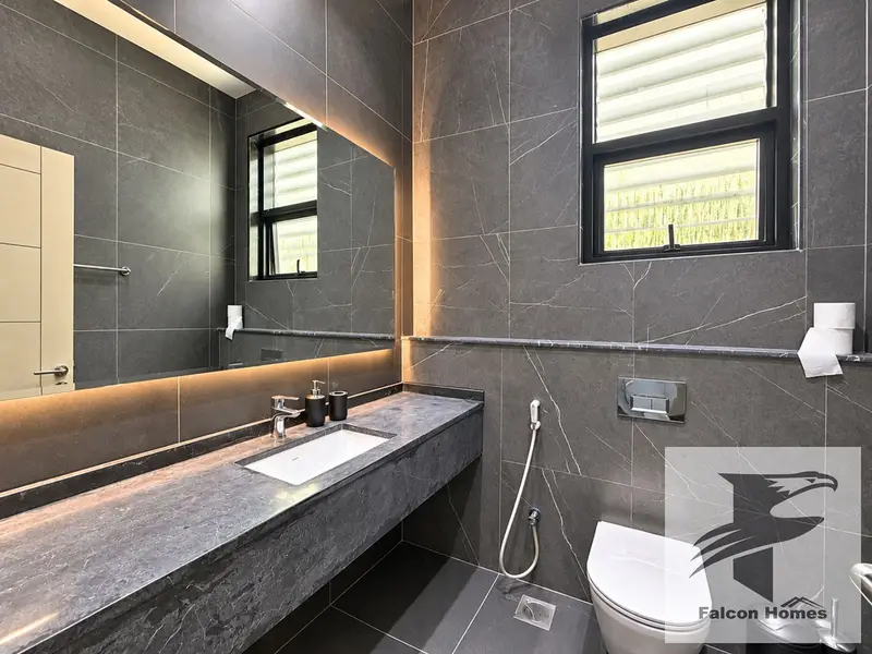 Modern 5BR Villa with Private Pool and Garden Area