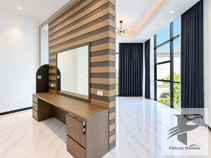 Modern 5BR Villa with Private Pool and Garden Area