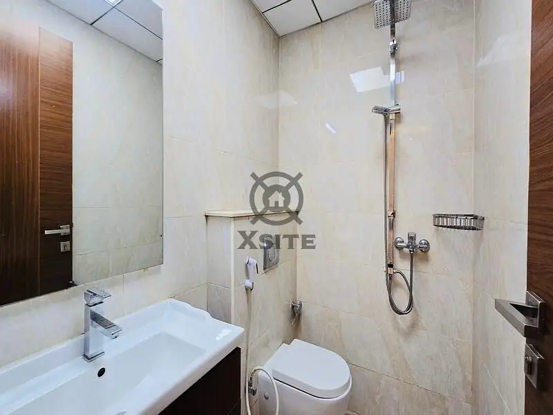 Investor Deal | Spacious 1 BR + Maid | Vacant