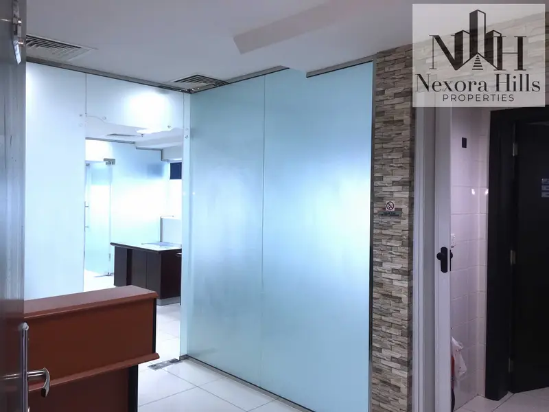 Private Pantry and Washroom | Chiller Free | 3 Glass Partition