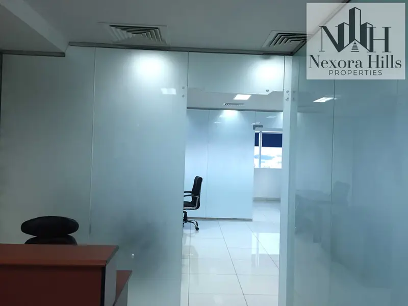 Private Pantry and Washroom | Chiller Free | 3 Glass Partition