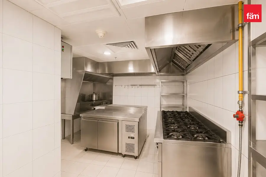 Fully Fitted | Furnished | Community Expert