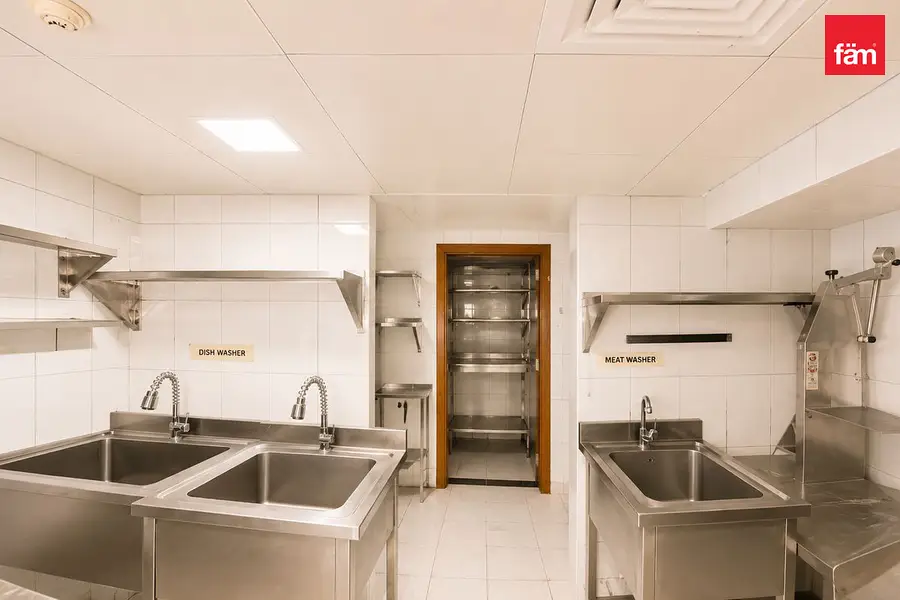 Fully Fitted | Furnished | Community Expert