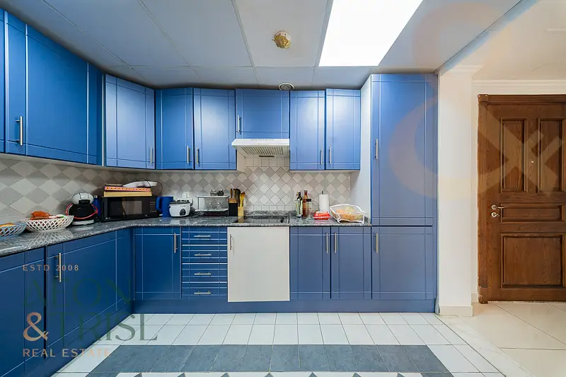 High ROI l Cozy | Premium | Near Metro