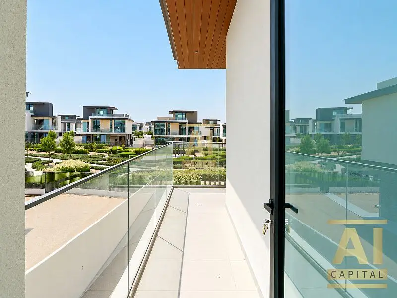 Vastu Unit | Luxury Villa | Central Park Facing