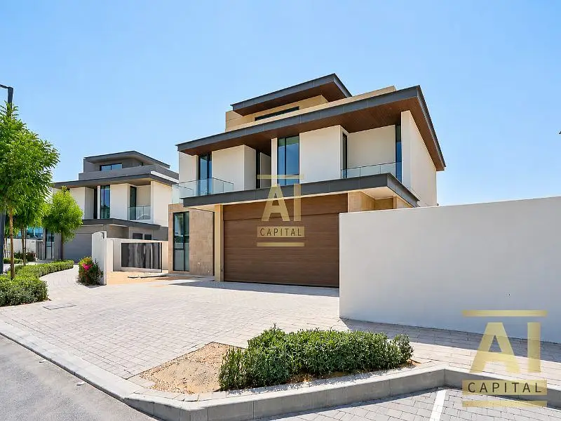 Vastu Unit | Luxury Villa | Central Park Facing