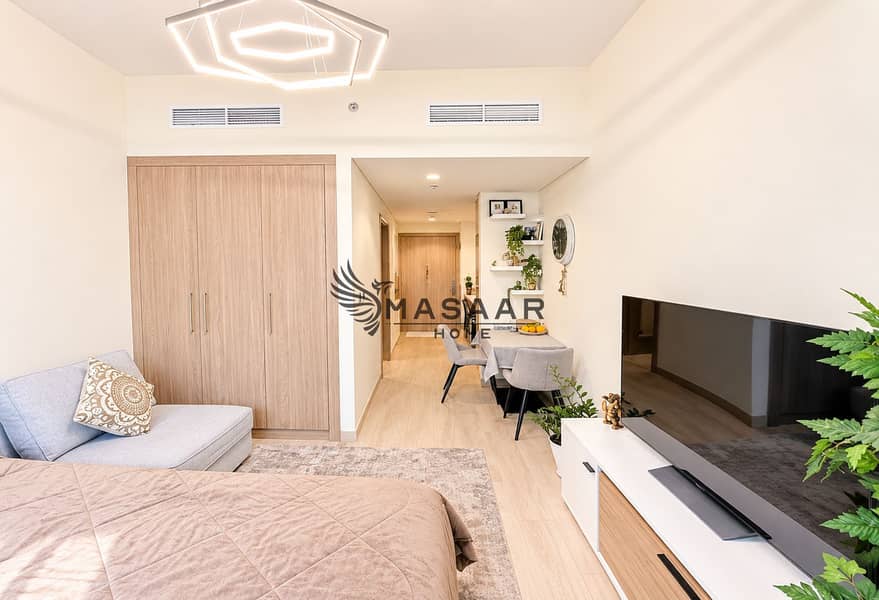 3 Bright Scandinavian Studio Apartment Interior. png