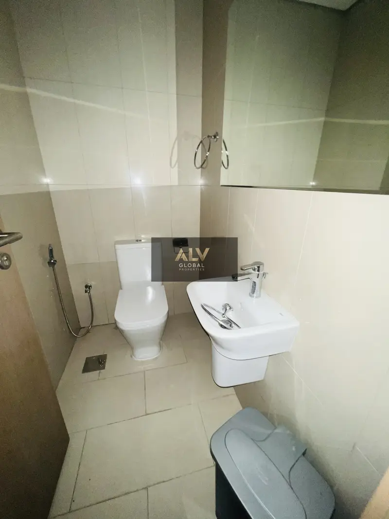 Furnished 1 BHK | Flexible Cheque | Vacant