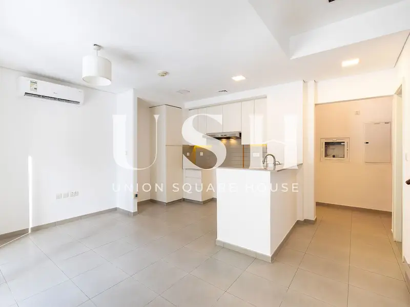 Single Row | Spacious | Maintained | Upgraded