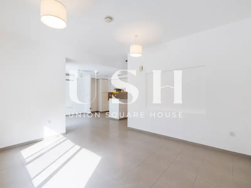 Single Row | Spacious | Maintained | Upgraded