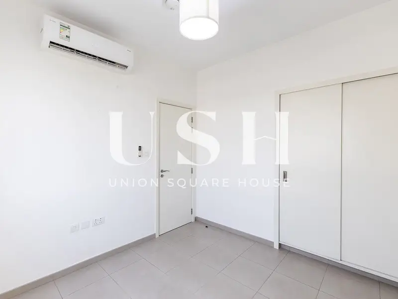 Single Row | Spacious | Maintained | Upgraded