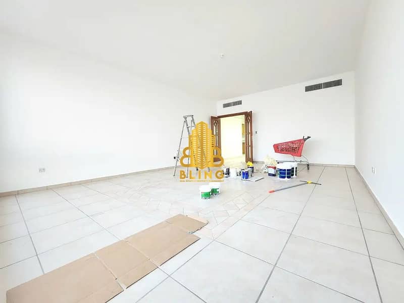 8 869090626-1066x800. webp