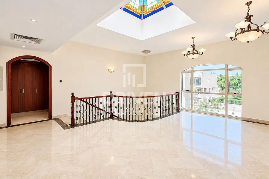 Classic Elegance | Prime Location | Swimming pool