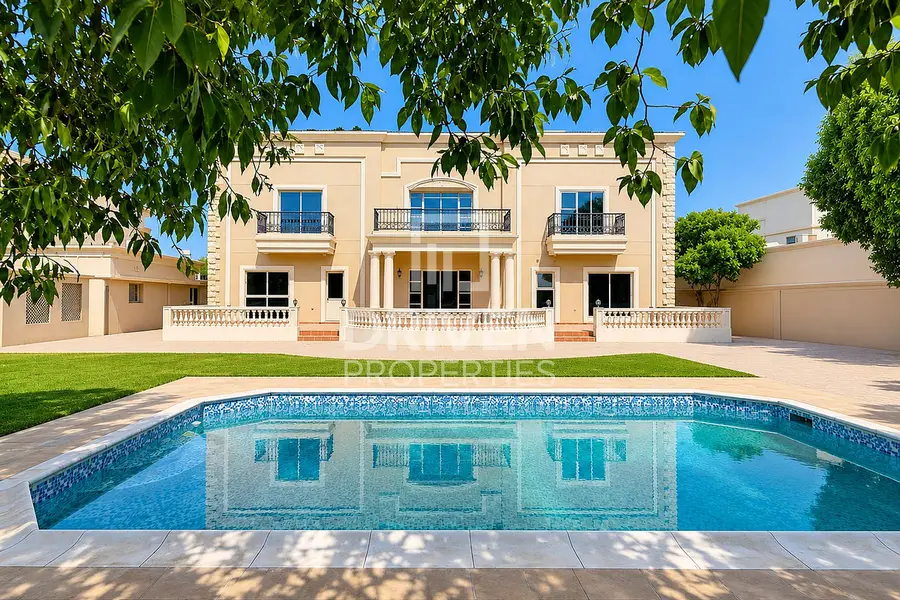 Classic Elegance | Prime Location | Swimming pool