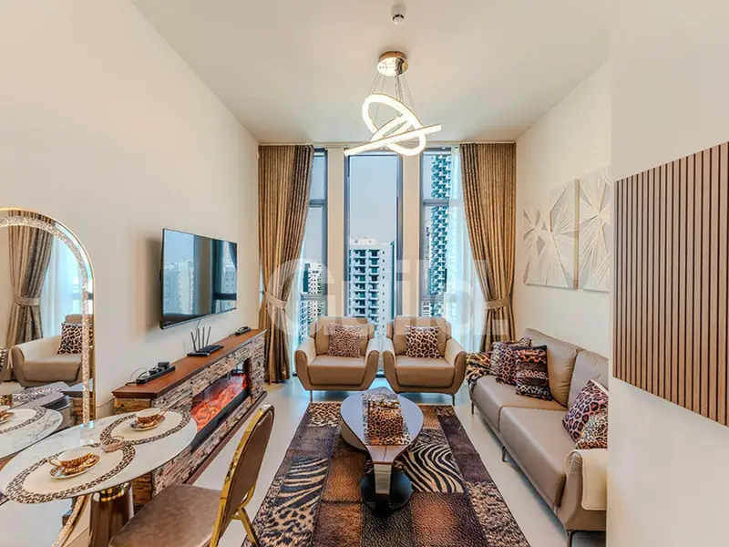 Tenanted I Central JVC View I Modern | Bright
