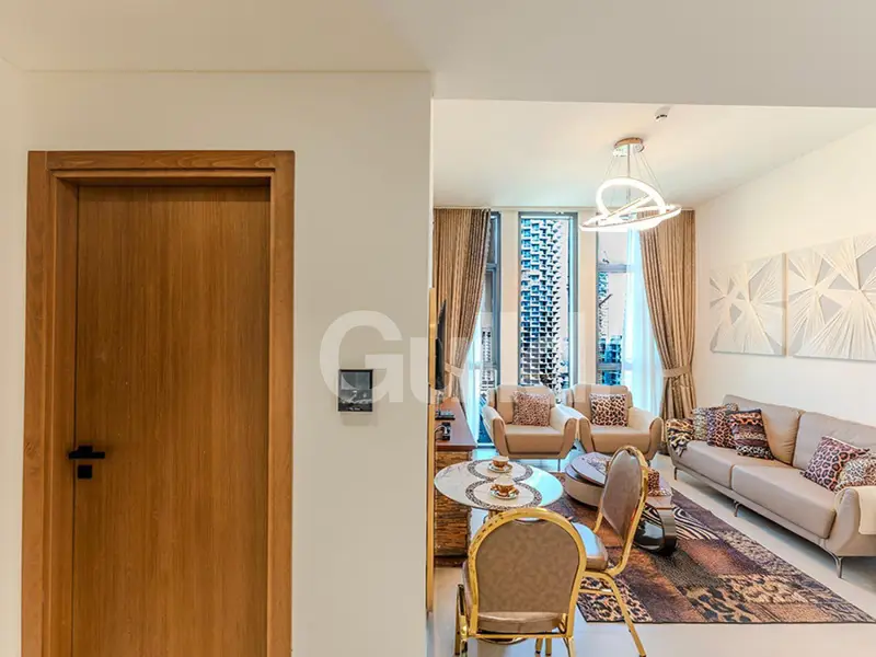 Tenanted I Central JVC View I Modern | Bright