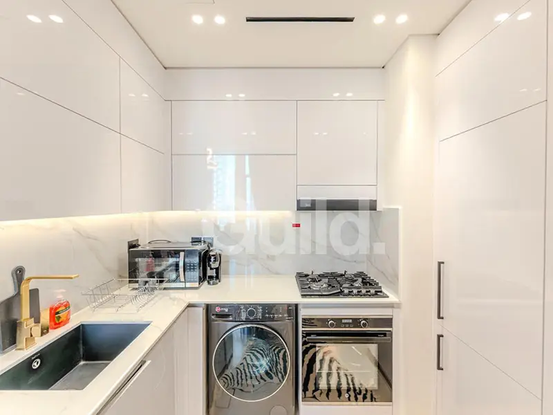 Tenanted I Central JVC View I Modern | Bright