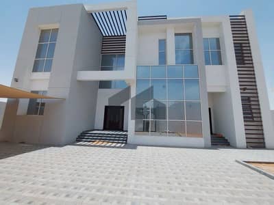 فیلا 5 غرف نوم للايجار في مدينة الرياض، أبوظبي - فيلا مودرن | تشطيبات ممتازة | مساحات واسعة جدًا