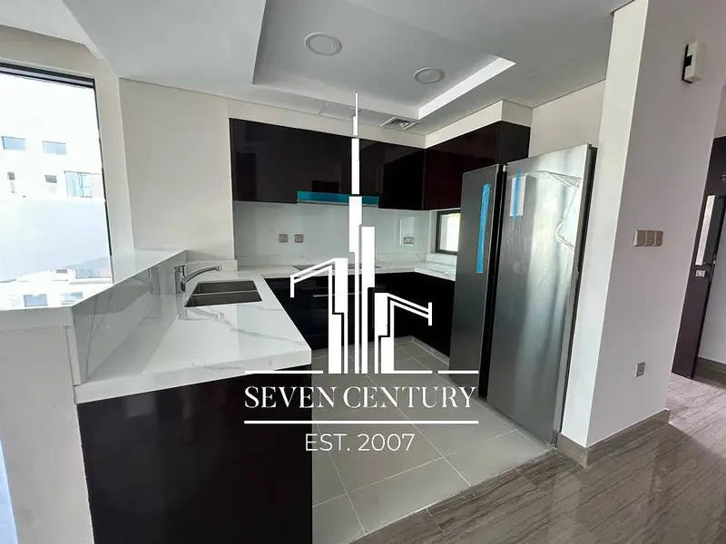 5BHK Villa | Corner Unit | Brand New | Prime