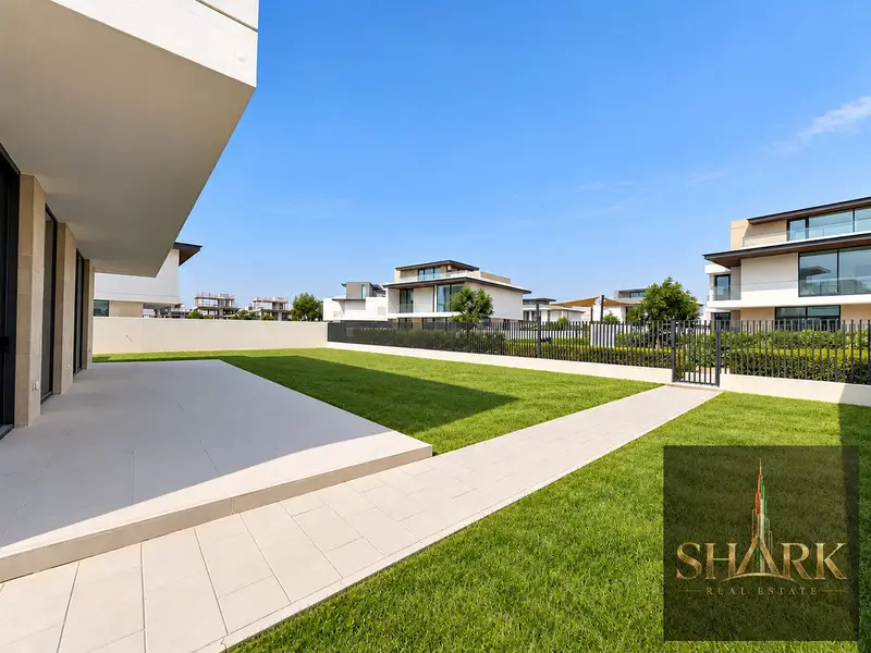 4 BED+MAIDS || ROOF TOP || HUGE GARDEN || BEST RENT