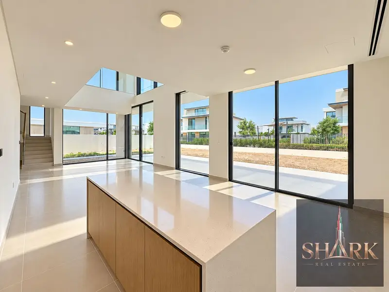 4 BED+MAIDS || ROOF TOP || HUGE GARDEN || BEST RENT