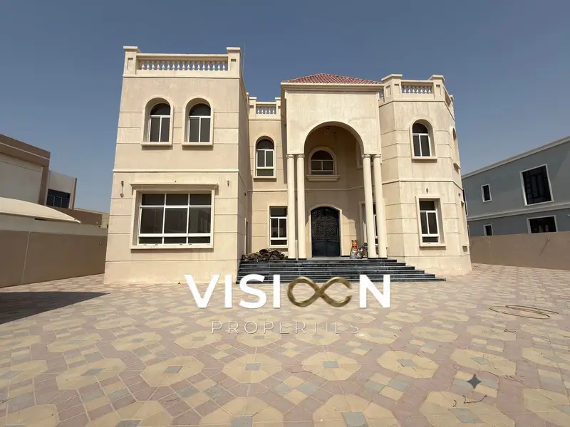 Spacious 5BR Villa with 2 Living Areas