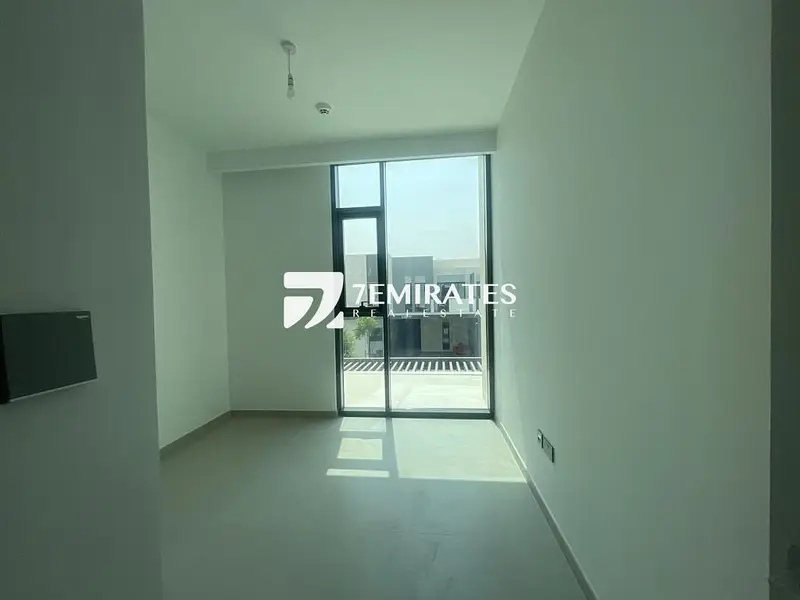 Direct Pool View | 3 Bed + Maid’s | Garden