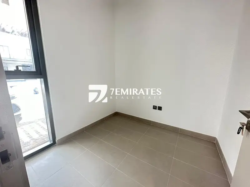 Direct Pool View | 3 Bed + Maid’s | Garden