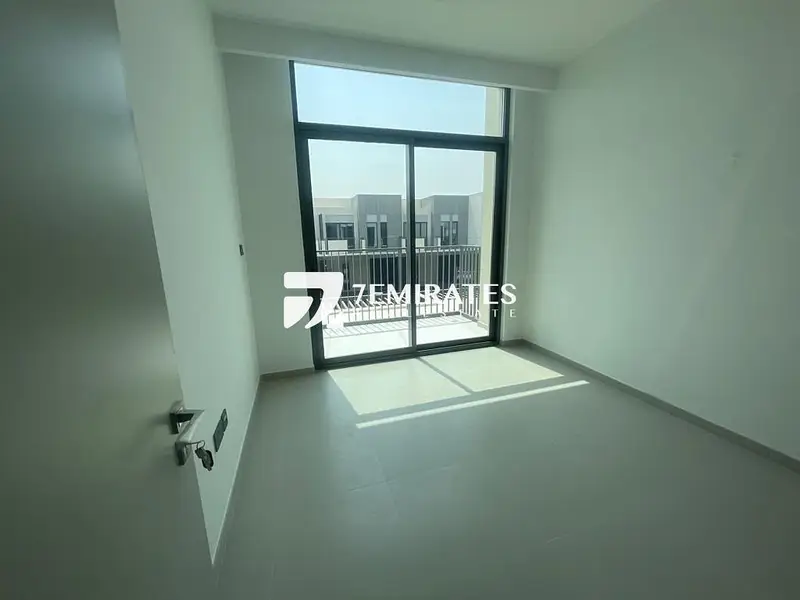 Direct Pool View | 3 Bed + Maid’s | Garden