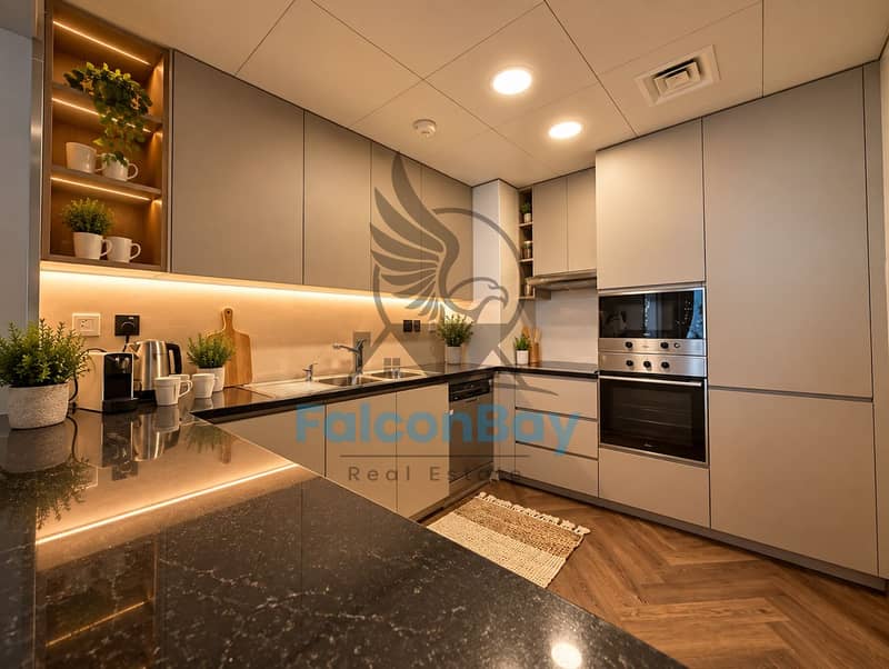 14 Warm Minimalist U-Shaped Kitchen. png