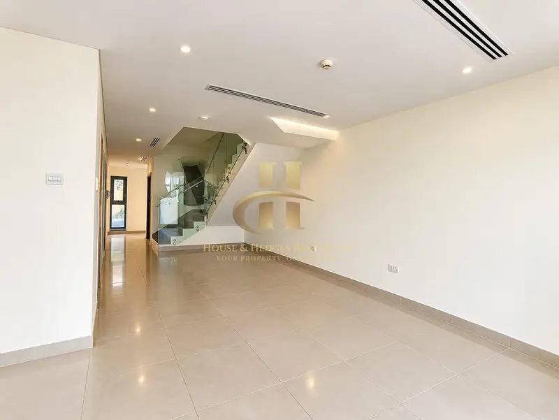 3BHK +MAID | PARK VIEW | PRIVATE POOL | NEAR To Mall