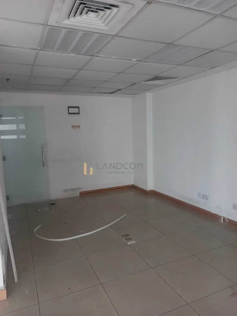 SPACIOUS OFFICE FOR RENT – AL GARHOUD, DUBAI
