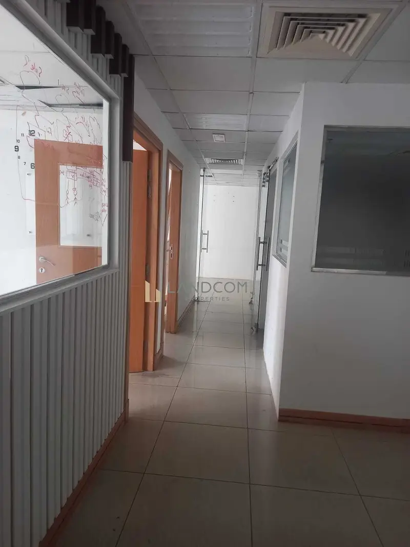 SPACIOUS OFFICE FOR RENT – AL GARHOUD, DUBAI