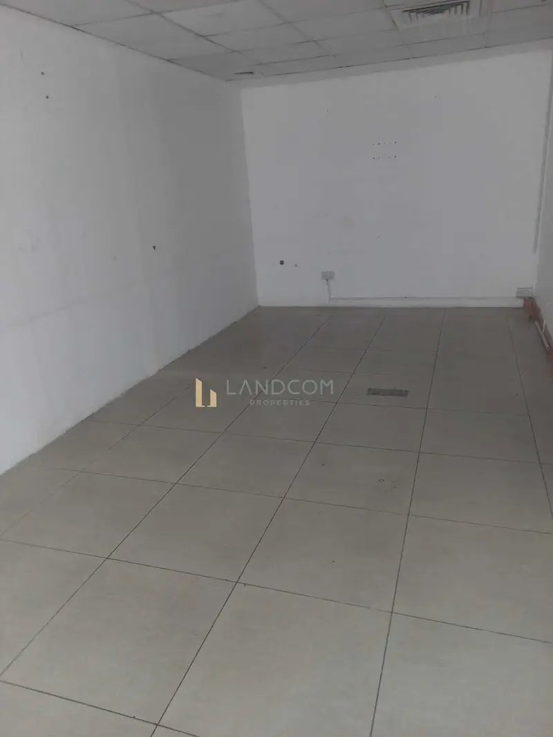 SPACIOUS OFFICE FOR RENT – AL GARHOUD, DUBAI