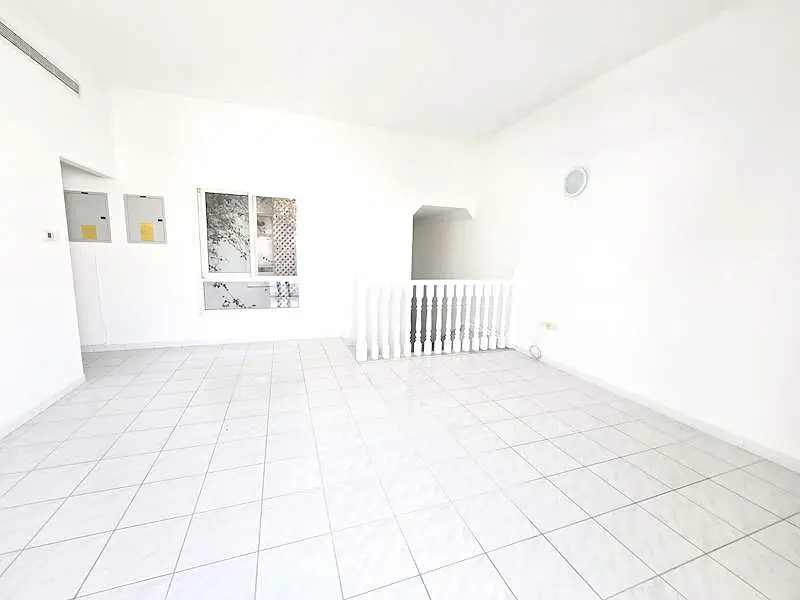 Perfect Layout | 4BR Villa Shared Pool| Prime Area