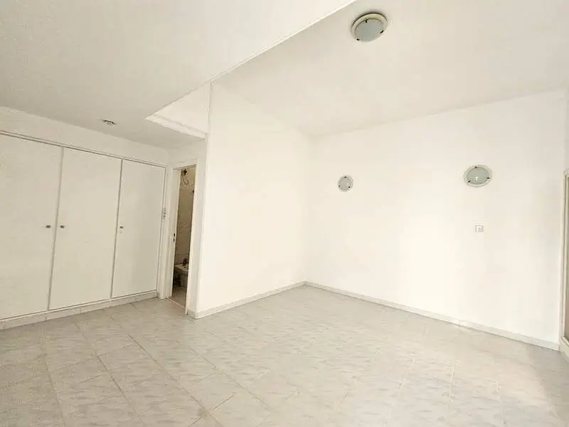 Perfect Layout | 4BR Villa Shared Pool| Prime Area