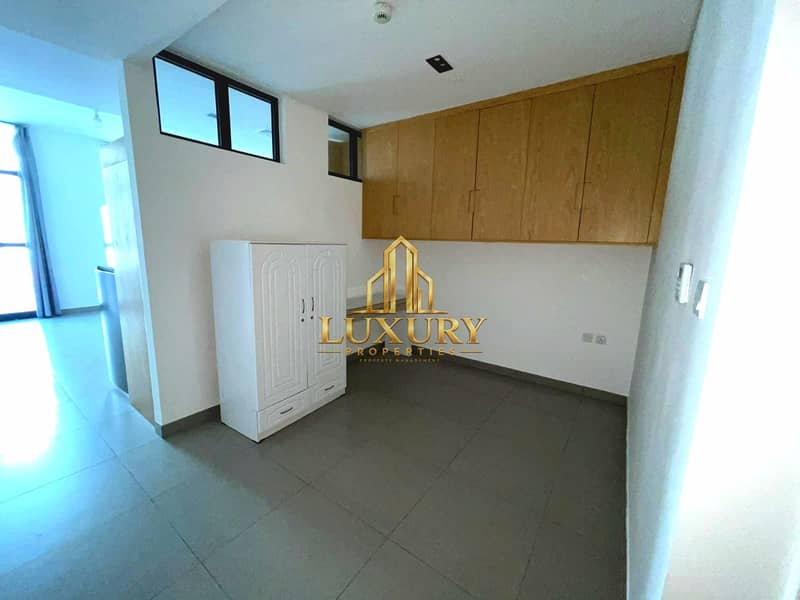 18 Partition Studio | Al Mamsha | AED 39,000 Yearly | WM, Fridge & Cooking Range Installed
