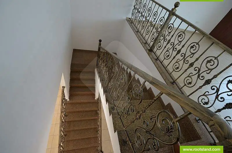 Well Maintained 4BR Villa Compound | Shared Pool