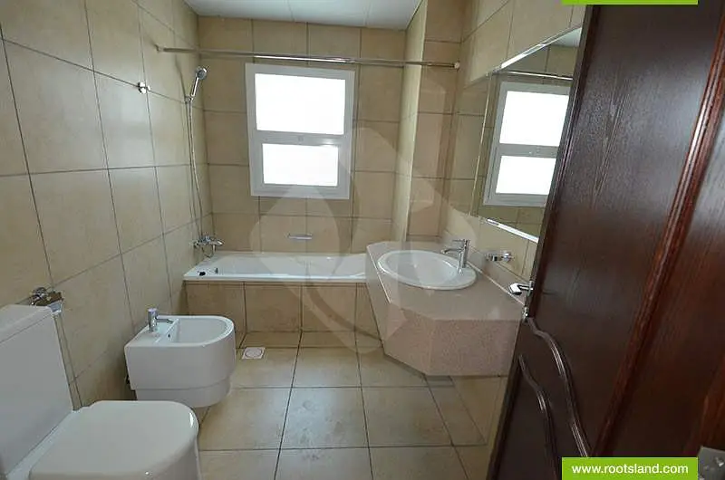 Well Maintained 4BR Villa Compound | Shared Pool