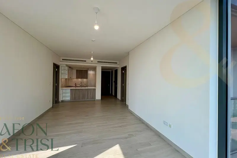 Huge 2BR | High Floor | Open View | Ready to Move
