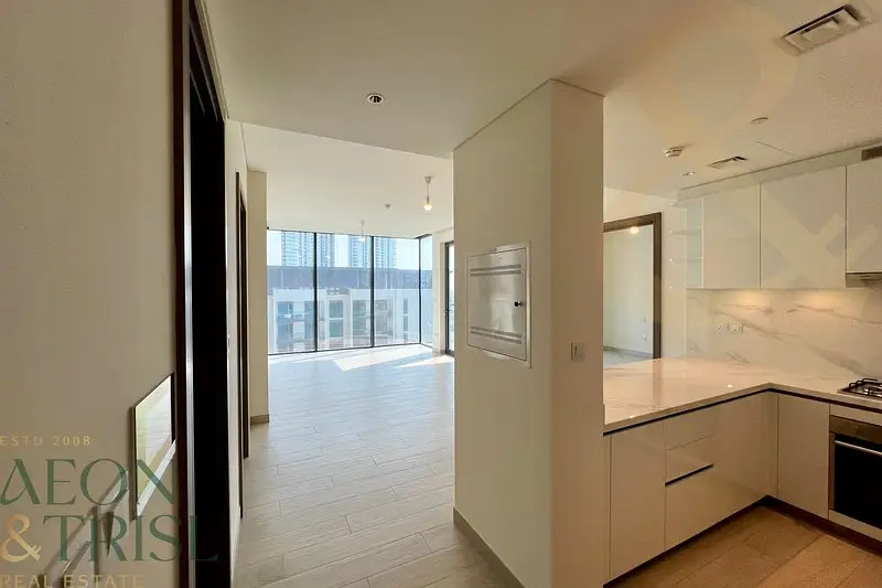 Huge 2BR | High Floor | Open View | Ready to Move