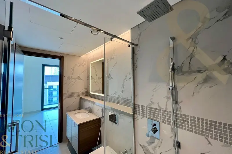 Huge 2BR | High Floor | Open View | Ready to Move