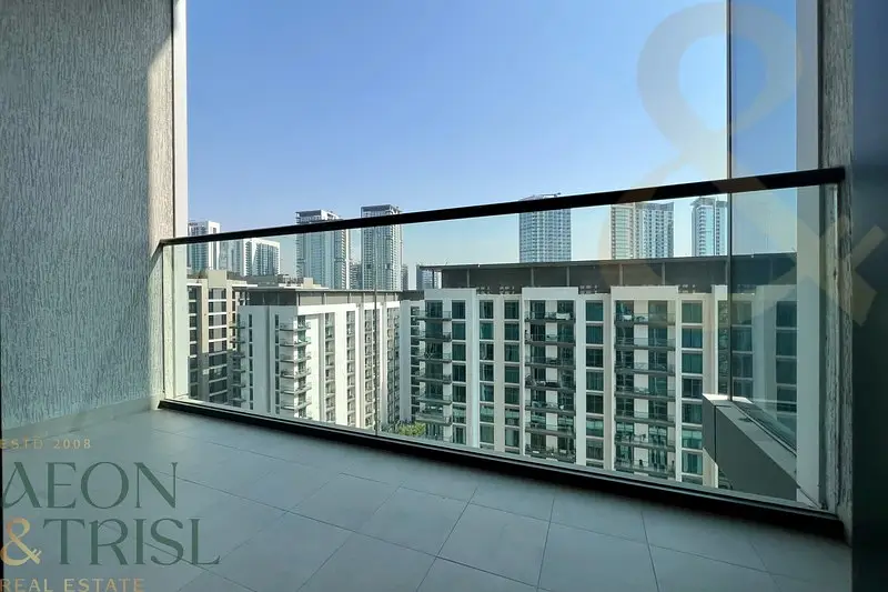 Huge 2BR | High Floor | Open View | Ready to Move