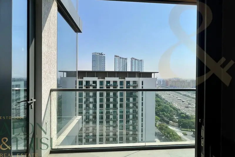 Huge 2BR | High Floor | Open View | Ready to Move