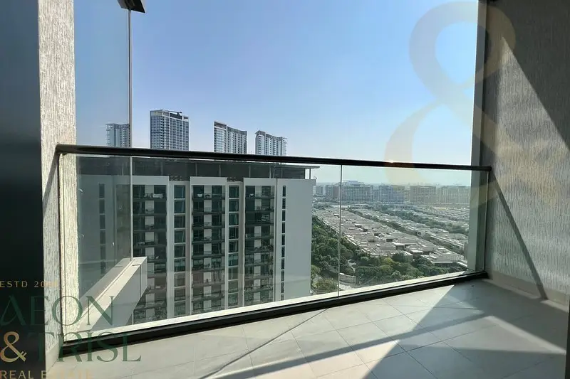 Huge 2BR | High Floor | Open View | Ready to Move