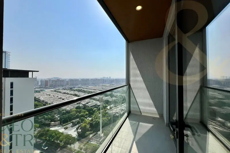 Huge 2BR | High Floor | Open View | Ready to Move