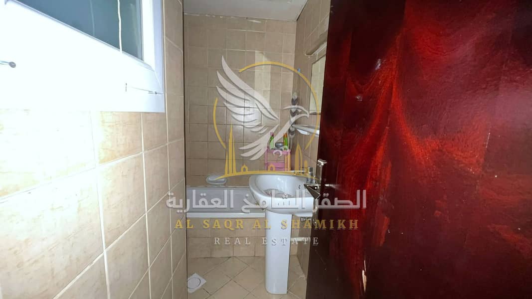 8 استوديو-للا-يجار-0-غرف-البوطينة-الشارقة-صورة-العقار-xx-001-07. jpg